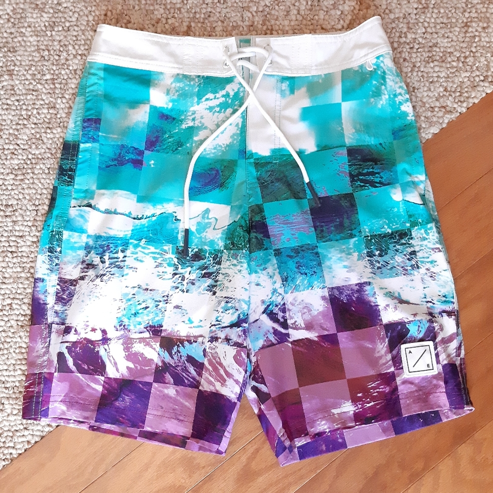 American Eagle Swim Trunks size XS